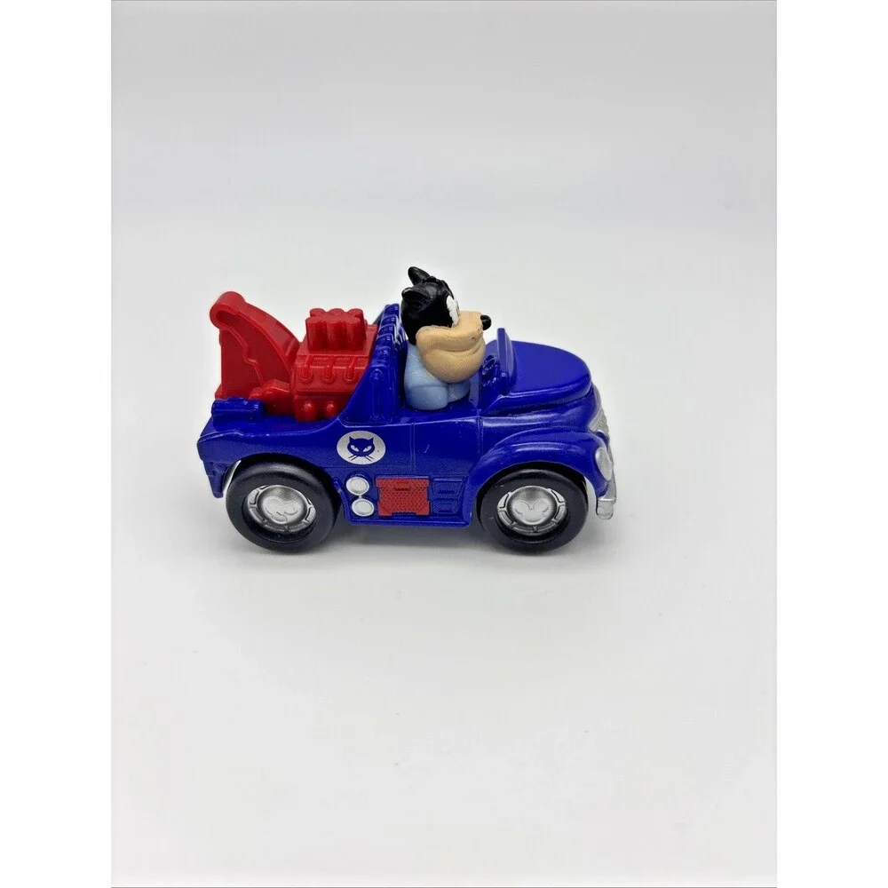 Rare Disney Mickey Roadster Racers Hot Rod Pete Tow Truck Car 2016 Mattel
